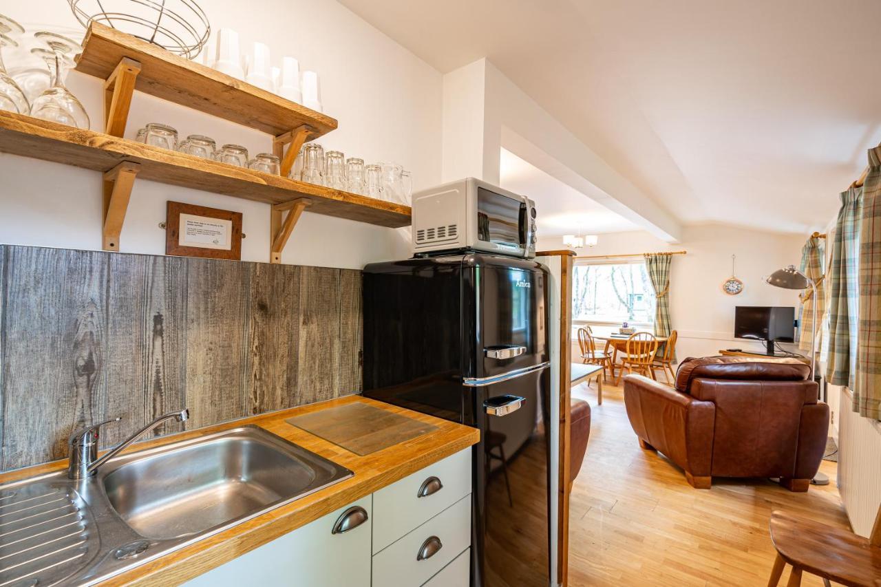 Heather Lodge 10 With Hot Tub Belladrum Ngoại thất bức ảnh
