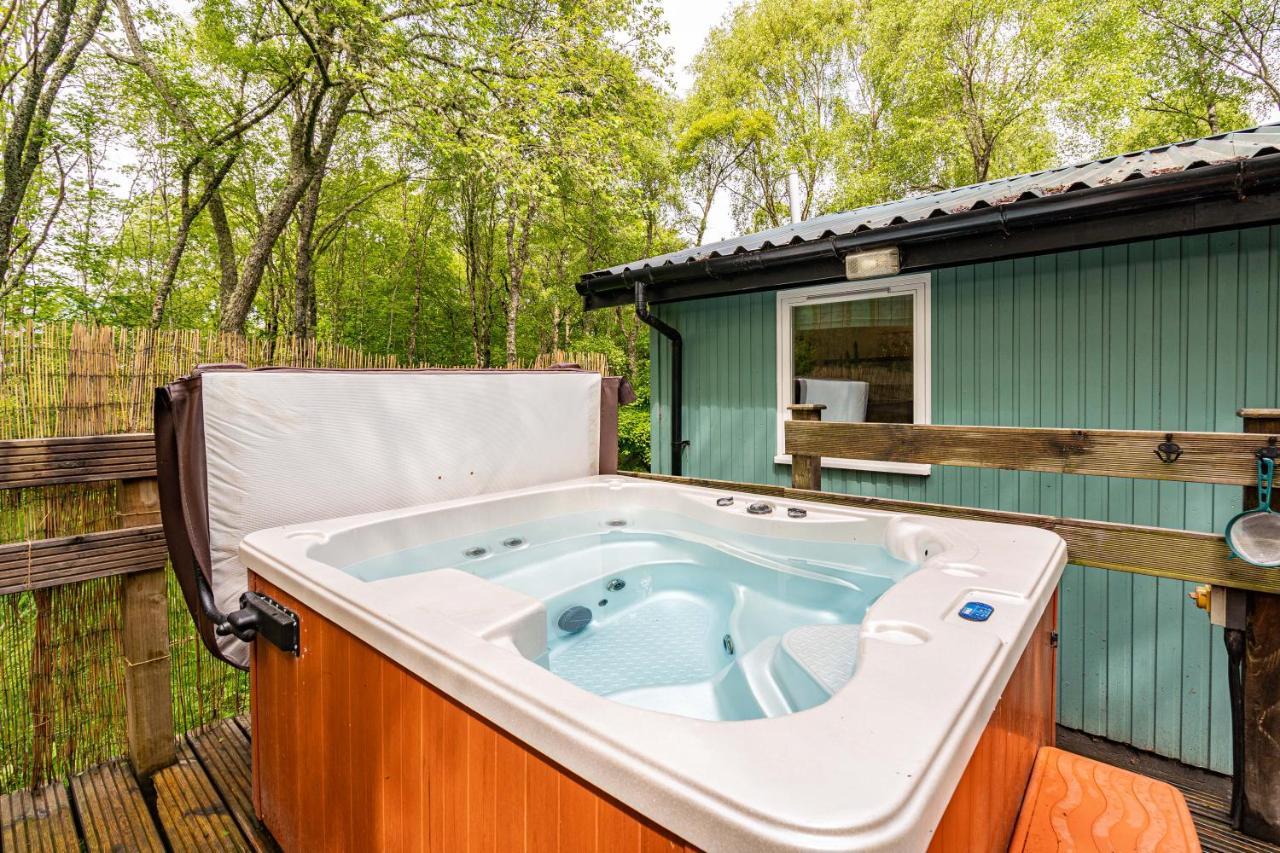 Heather Lodge 10 With Hot Tub Belladrum Ngoại thất bức ảnh